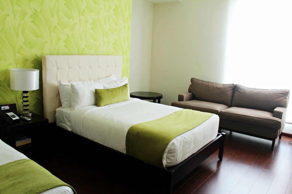 Ramada Plaza By Wyndham Panama Punta Pacifica Hotel Exterior photo